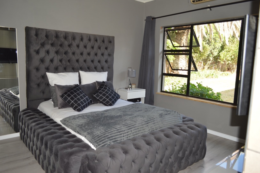 4 Bedroom Property for Sale in Wilkoppies North West